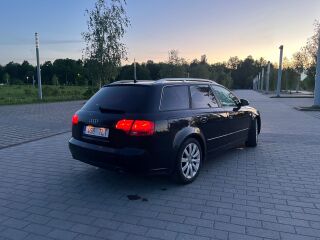 Audi A4 2.5 120kW