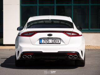 Kia Stinger 3.3 269кВ