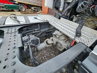 Mercedes-Benz Actros 1845 R6 330kW