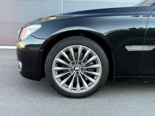 BMW 730 LD Long 3.0 R6 d 180kW