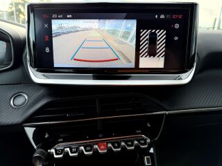 Peugeot 2008 Allure PureTech 130 AT8 1.2 96kW
