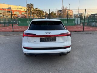 Audi e-tron 55 S-Line 300kW