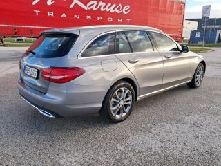 Mercedes-Benz C 200 2.1 100kW