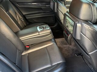 BMW 730 3.0 180кВ