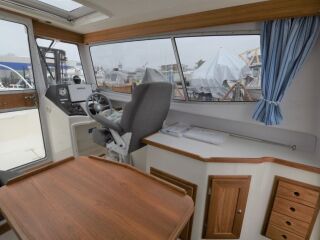 Seastar 26 Honda 225BF  2014a  - 340h