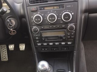 Lexus IS 200 GXE10 2.0 R6 114kW