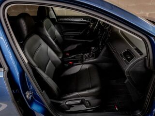 Volkswagen Golf Alltrack 1.8 R4 132кВ