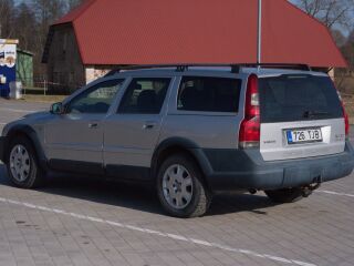 Volvo XC70 2.4 120kW