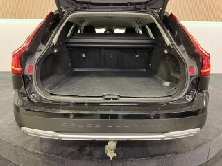 Volvo V90 Cross Country AWD Momentum 2.0 B4 KERS Mild Hybrid 145kW