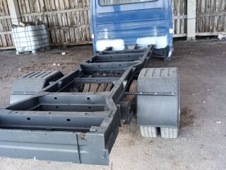 Mercedes-Benz Sprinter 412D 2.9 TDI 90kW