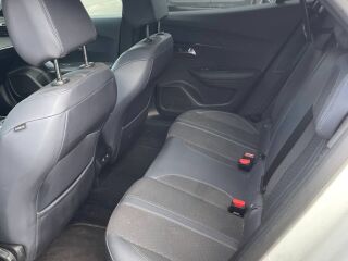 Peugeot 2008 1.2 96kW