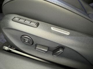 Volkswagen Passat R-line Signature 4Motion 2.0 TDI 142kW