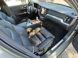 Volvo V60 INSCRIPTION 2.0 R4 D 140kW