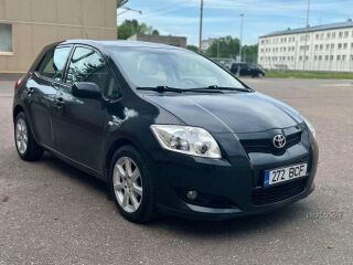 Toyota Auris 1.4 R4 71kW