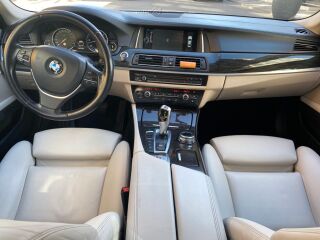 BMW 530 xDRIVE Luxury Line 3.0 190kW