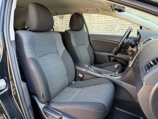Toyota Avensis Linea Sol Style 2.0 Valvematic 112кВ