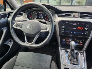 Volkswagen Passat Variant Business Facelift DSG 2.0 TDI 110kW
