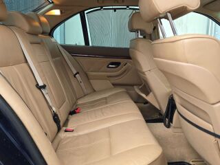 BMW 528 iA Exclusive 2.8 R6 142кВ