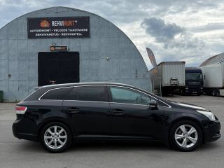 Toyota Avensis 2.0 93кВ