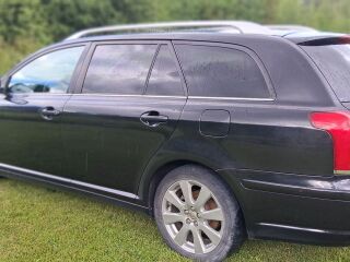 Toyota Avensis 2.0 TDI 93kW
