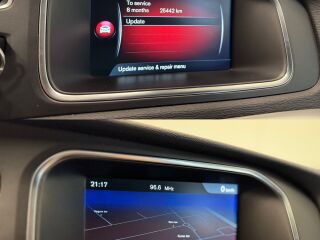 Volvo V40 Facelift Momentum 2.0 110kW