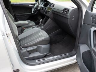 Volkswagen Tiguan R-line 4M Black H/K 2.0 Tdi 147kW