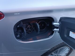 Mitsubishi Outlander Instyle Plus 4WD 2.4 PHEV 165kW