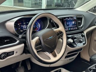 Chrysler Pacifica Limited MY2018 3.6 V6 Pentastar 214kW