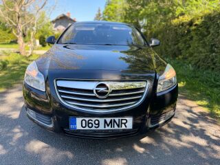 Opel Insignia 1.6 132кВ