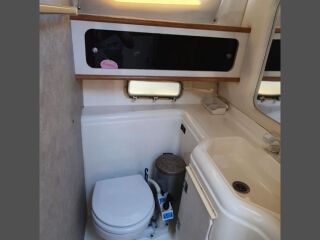 Bayliner Ciera Sunbridge 2855 ST 7.4 V8 Mercruiser 228kW
