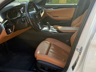 BMW 520 Sport line 2.0 140kW