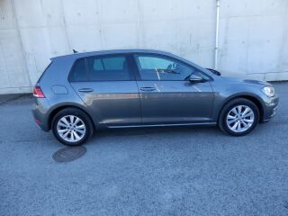 Volkswagen Golf 1.0 81kW