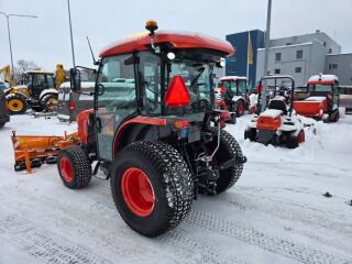Kubota L2-552 HST 2.4 41kW