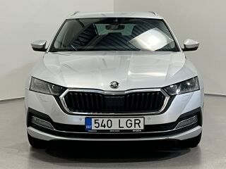 Skoda Octavia Combi Elegance 1.5 TSI G-Tec 96кВ