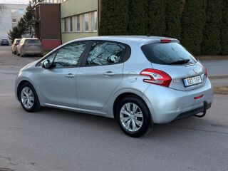 Peugeot 208 1.2 60kW
