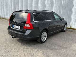 Volvo V70 Facelift Momentum 2.0 R5 D3 120кВ