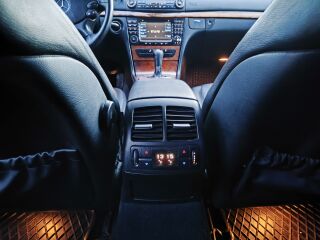 Mercedes-Benz E 320 FACELIFT 3.0 165kW
