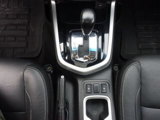 Nissan Navara Double Cab Facelift 4WD EU6 2.3 dCi 140kW
