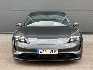 Porsche Taycan 4S Performance Battery Plus 420кВ
