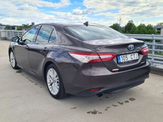 Toyota Camry Executive 2.5 131kW