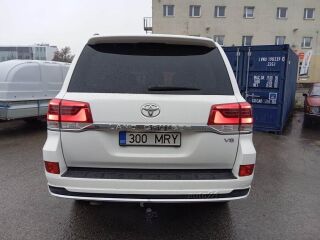 Toyota Land Cruiser 4.6 227kW