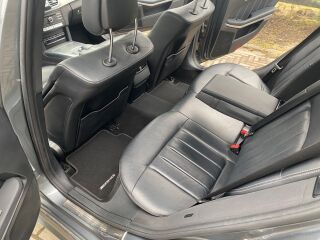 Mercedes-Benz E 300 AMG Pakett 2.1 150kW