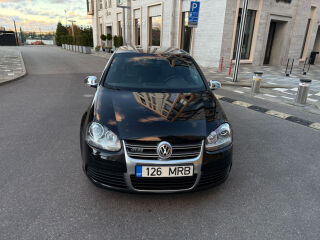 Volkswagen Golf R32 3.2 VR6 184кВ