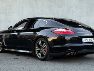 Porsche Panamera Turbo 4.8 V8 368кВ