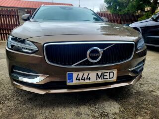 Volvo V90 MOMENTUM Business 2.0 140kW