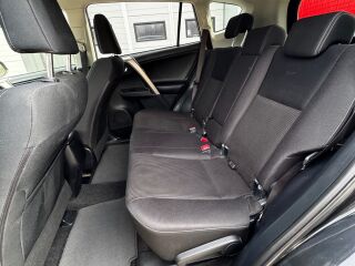 Toyota RAV4 2.2 110kW