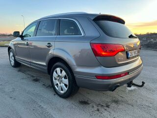 Audi Q7 Facelift 3.0 176кВ