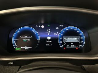 Toyota Corolla Style Edition Hybrid 2.0 98kW