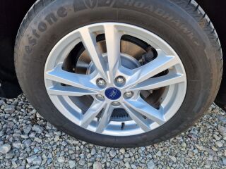 Ford S-MAX FACELIFT TITANIUM 7K LED 2.0 R4 110kW