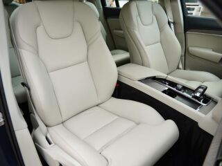 Volvo XC90 Inscription Plus Bright AWD 2.0 B5 KERS Mild Hybrid 183kW